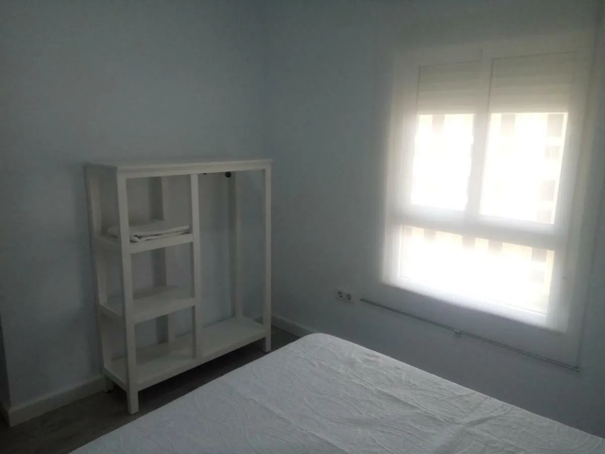 Guesting Ladreda Apartamento Cádiz
