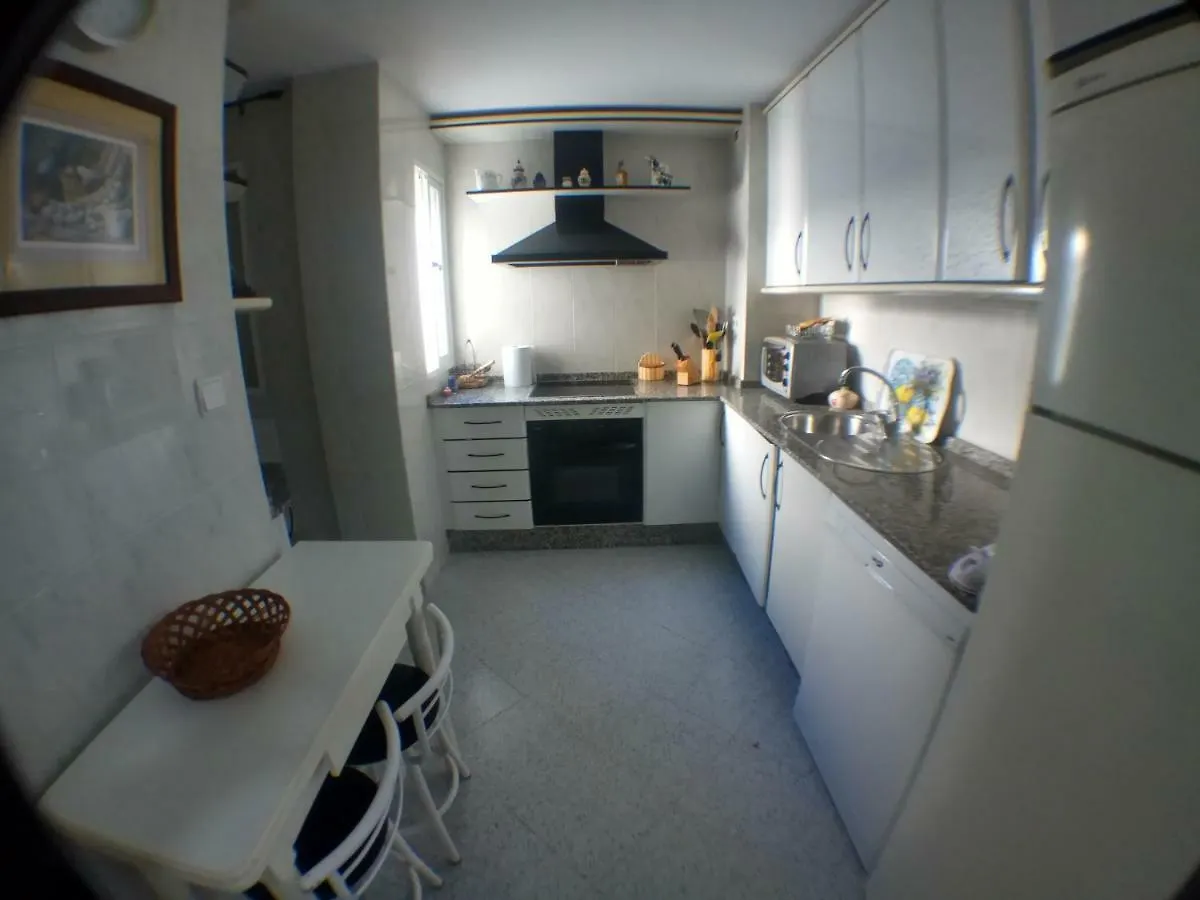 Guesting Ladreda Apartamento Cádiz